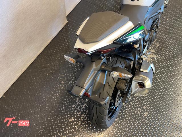 Amazon | BigOne ZRX1100 GPZ900R ヘッドライト H4バルブ 交換
