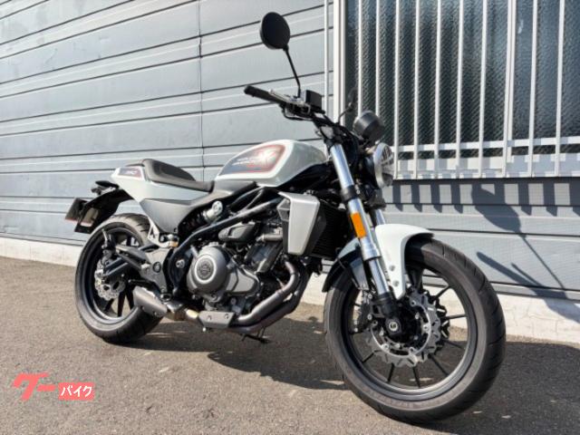 Ｘ３５０　認定中古車　オールＬＥＤ　ＡＢＳ　水冷並列２気筒エンジン　倒立フォーク　ダブルディスク　メーカー保証付き