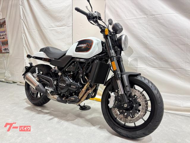 Ｘ５００　登録済未走行車　オールＬＥＤ　ＡＢＳ　水冷並列２気筒エンジン　倒立フォーク　ダブルディスク　メーカー保証付き