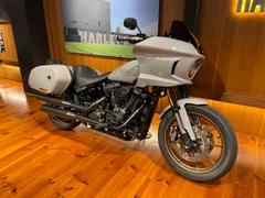 ＨＡＲＬＥＹ−ＤＡＶＩＤＳＯＮ　ＦＸＬＲＳＴ　ソフテイル　ローライダーＳＴ　認定中古車　ビリヤードグレー　クルーズコントロール　サドルバッグ