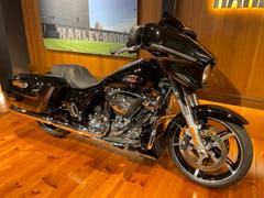 ＨＡＲＬＥＹ−ＤＡＶＩＤＳＯＮ　ＦＬＨＸ　ストリートグライド　２０２４　認定中古車　シームレスウインカー　１２．３インチＳｋｙＯＳディスプレイ