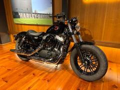 ＨＡＲＬＥＹ−ＤＡＶＩＤＳＯＮ　ＸＬ１２００Ｘ　フォーティエイト　ソロシート　キャストホイール　ＡＢＳ　フォワードコントロール　バッテリー充電線