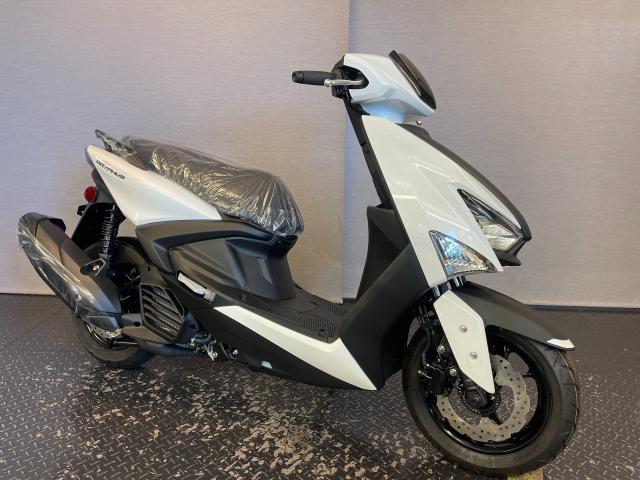 ☆新車外し☆シグナス グリファス 純正 シート 8BJ SEJ4J BKG1 メタルフェンダーレスキット ASAKURA（浅倉商事） シグナス