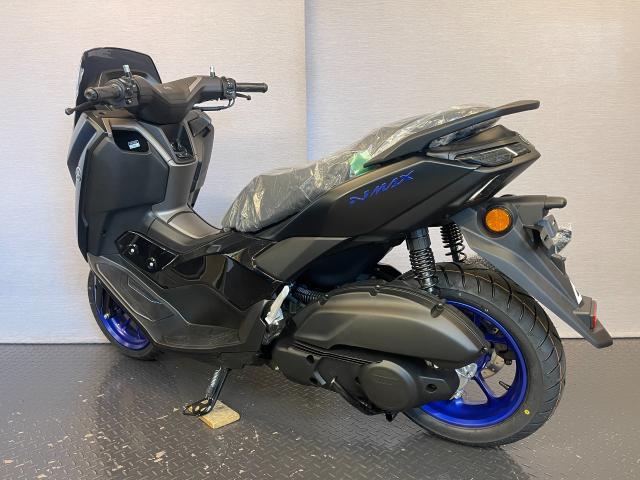 ダークグレー ヤマハ NMAX 8BJ－SEL1J マットダークグレー