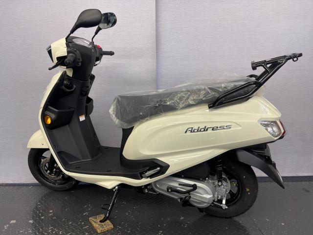 スズキ アドレス125 8BJ－EN11J パールグレイスホワイト