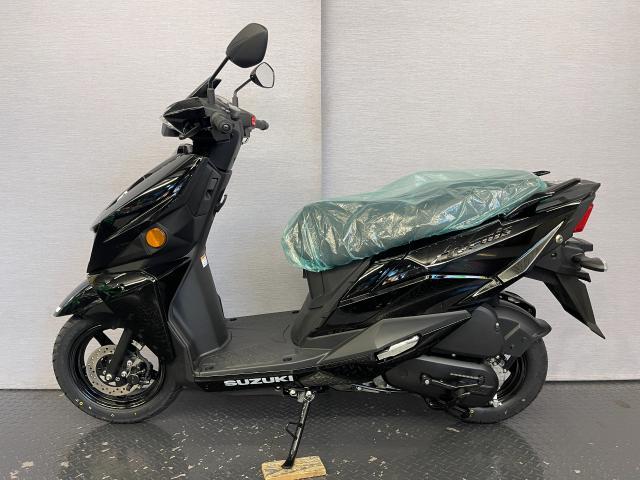 スズキ アヴェニス125 8BJ－EA12J グラススパークル