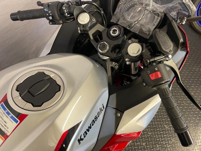 【中古美品】ギラ250 カワサキ Ninja 250 8BK－EX250Y ギャラクシー