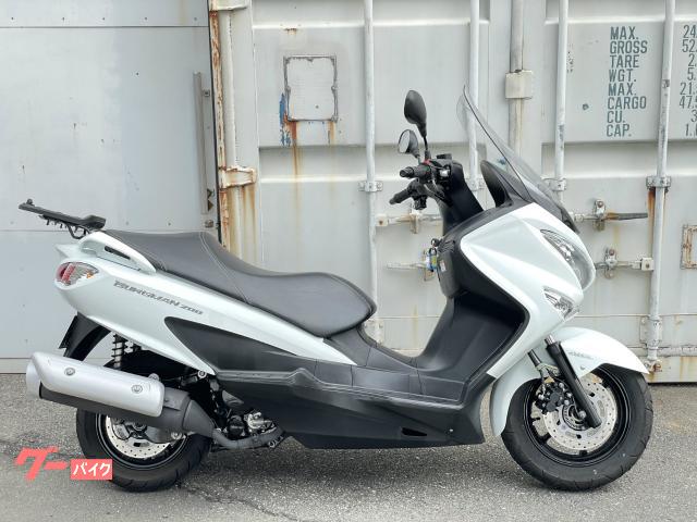 バーグマン200 ABS 最終型 グリップヒーター リヤキャリア GIVIベース