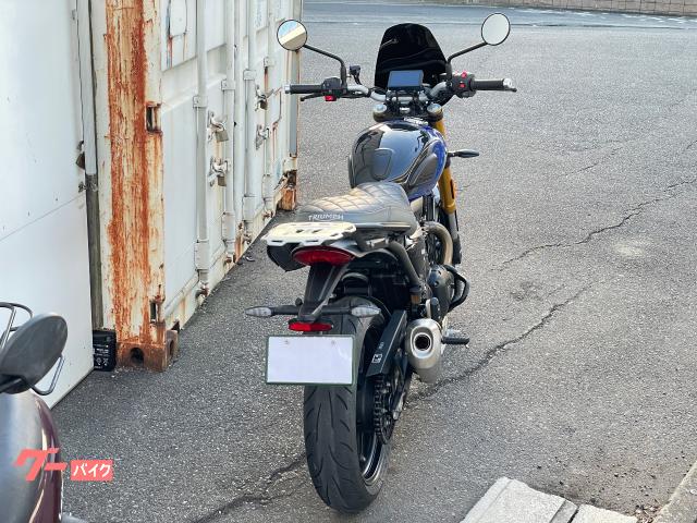 TRIUMPH 400 ETC2.0 Puig — миниатюра 4