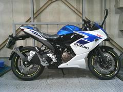 スズキ　ＧＩＸＸＥＲ　ＳＦ　２５０　新色　２０２５年モデル