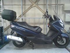 スズキ　バーグマン２００　ＡＢＳ　最終モデル・ＥＴＣ２．０・ＧＩＶＩ３６ＬリヤＢＯＸ・リヤキャリア・マルチバー・携帯ホルダー・ＬＥＤ付