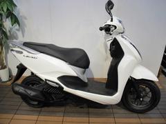 ホンダ　リード１２５　パールスノーフレークホワイト　国内正規　最新モデル