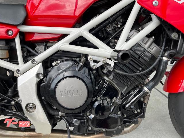 ヤマハ ＴＲＸ８５０ 社外マフラー付き 純正シートカウル有り