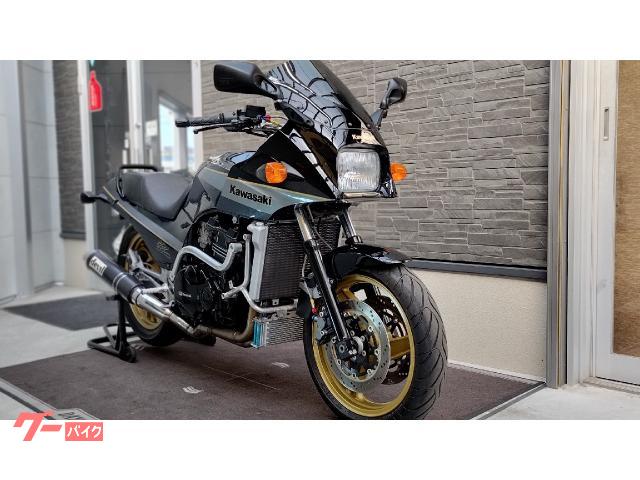 カワサキ GPZ900R デビルマフラー等カスタム多数｜MOTOR