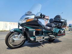 ホンダ　ゴールドウイング　ＧＬ１５００ＳＥ