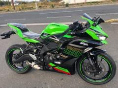 カワサキ　Ｎｉｎｊａ　ＺＸ−２５Ｒ　ＳＥ