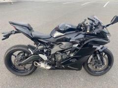カワサキ　Ｎｉｎｊａ　ＺＸ−２５Ｒ