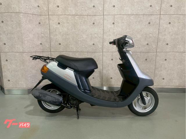 ＪＯＧアプリオ　２サイクル　スタンダードモデル　シルバー　当社新車販売車両