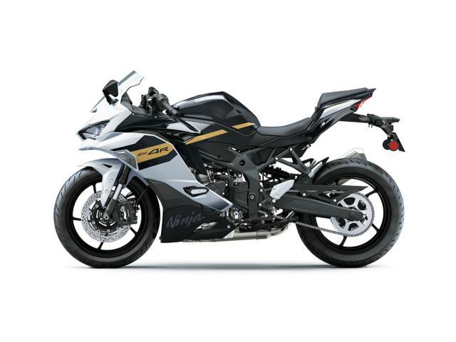 カワサキ Ninja ZX－4R SE パールロボティックホワイト