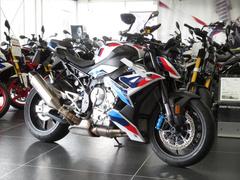 ＢＭＷ　Ｍ１０００Ｒ