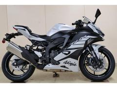 カワサキ　Ｎｉｎｊａ　ＺＸ−４Ｒ　ＳＥ　２０２５年モデル