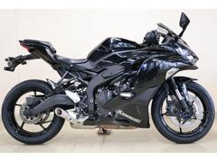 カワサキ　Ｎｉｎｊａ　ＺＸ−２５Ｒ　バッテリー新品　Ｆ・Ｒタイヤ新品　ワンオーナー車