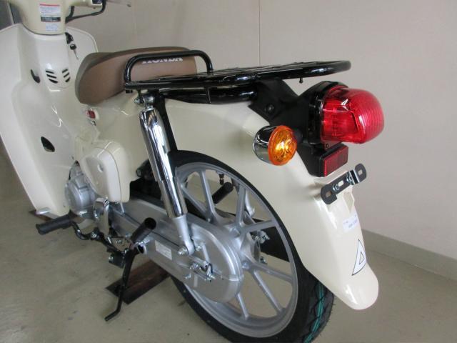 ホンダ スーパーカブ110 JA59 最新モデル キャスト