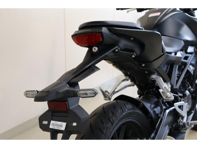 ホンダCB系メーター新品未使用。 スピードメーターユニット メッキリング ホンダ HONDA CB400SF