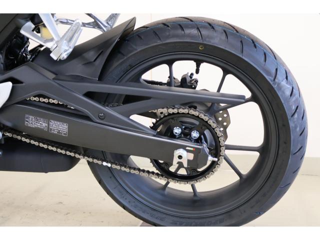 ホンダ CB125R 最新モデル フルカラーTFT液晶メーター