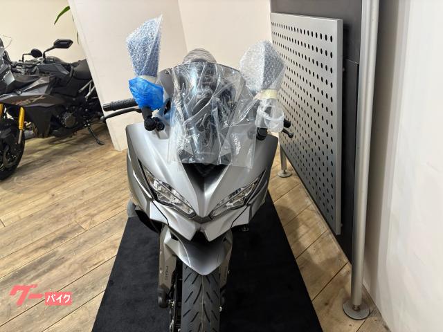ト*ー様 ブルーの探索　SR 300円スタートオークション Yahoo!オークション - 格安 ZX-4R ZX4R SE R5年式 ZX-4RR 車検R8