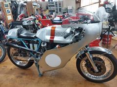ＤＵＣＡＴＩ　９００ＳＳ