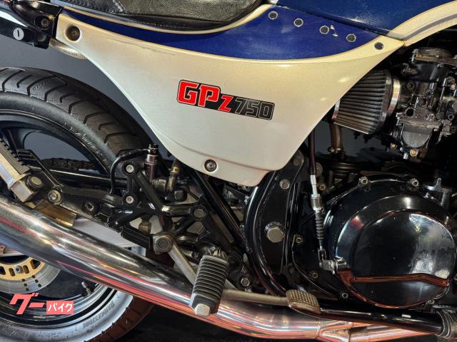 カワサキ GPZ750F 1984年式 ヨシムラマフラー付き｜モト