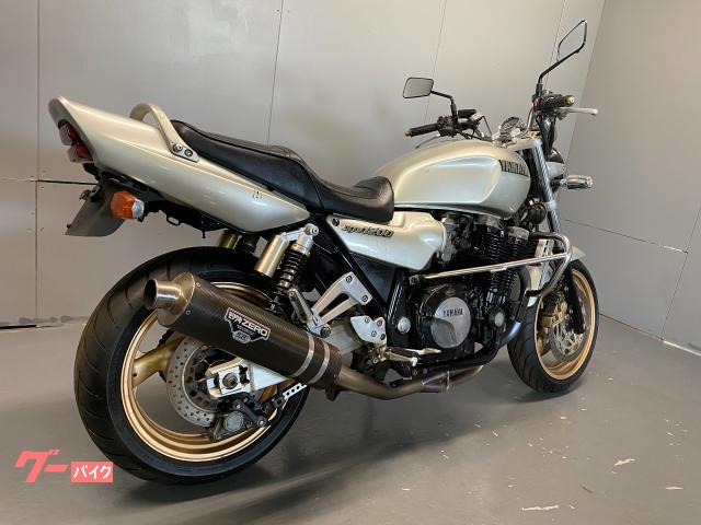 ヤマハ ＸＪＲ１２００ １９９５年式 社外マフラー付き｜ＧＡＲＡＧＥ 