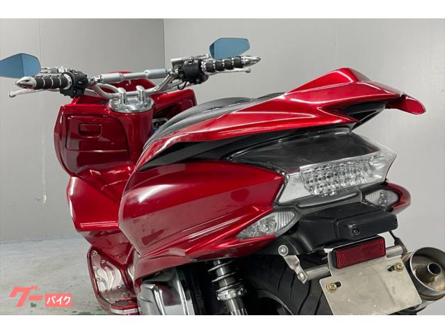 ホンダ ＰＣＸ ＪＦ２８ ２０１０年モデル カスタム車 マフラー シート Ｆマスク Ｆディスク Ｒウイング ハンドル メッキカバー｜ＧＡＲＡＧＥ－Ｊ  イオ 武雄店｜新車・中古バイクなら【グーバイク】