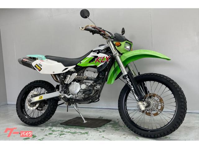 カワサキ ＫＬＸ２５０ ＬＸ２５０Ｅ １９９８年モデル ヨシムラマフラー ハンドル ナックルガード｜ＧＡＲＡＧＥ－Ｊ イオ  武雄店｜新車・中古バイクなら【グーバイク】