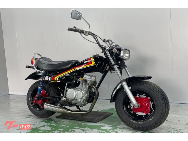 ノーティーＤＡＸ　ＣＹ５０　１９７８年モデル　社外ハンドル　マフラー　リアサス