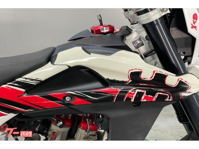 SM250R(ハスクバーナ)のバイクを探すなら【グーバイク】