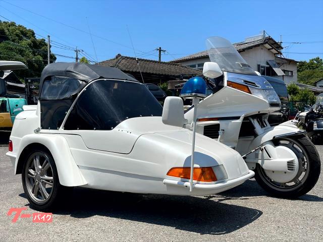 ホンダ ゴールドウイング GL1500SEサイドカー SC22