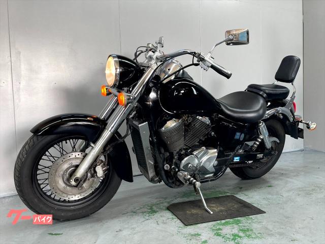 HONDAシャドウ400NC34純正スタッズ付き黒バイクフロントフェンダー HONDAシャドウ400NC34純正スタッズ付き黒バイクフロントフェンダー