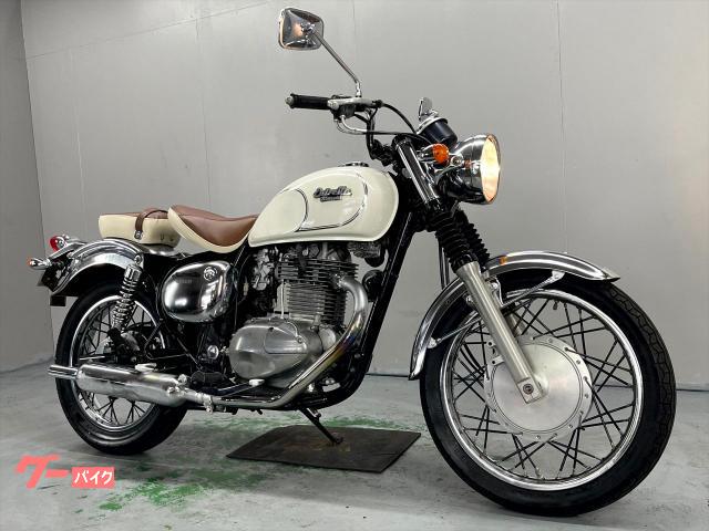 エストレヤカスタム　ＢＪ２５０Ａ　２００２年モデル　程度良好　女性の方にもおすすめ　経済的