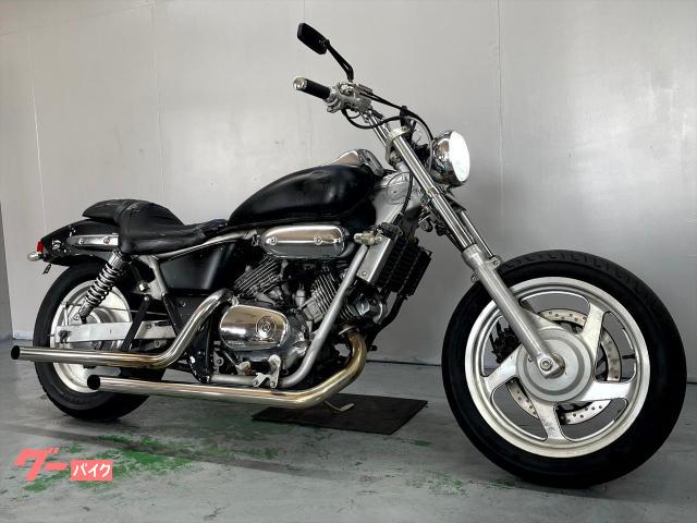 Ｖ−ＴＷＩＮ　ＭＡＧＮＡ　ＭＣ２９　１９９４年モデル　社外マフラー　社外ハンドル　カスタム車両　アメリカン