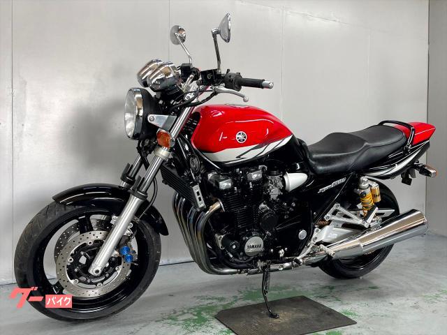 ヤマハ XJR1300 RP03J 2004年モデル 社外ステップ