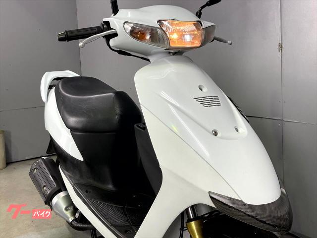 ゆい SUZUKI スクーター ホワイト ゆい SUZUKI スクーター ホワイト 使い勝手の良さを追求した「アドレス