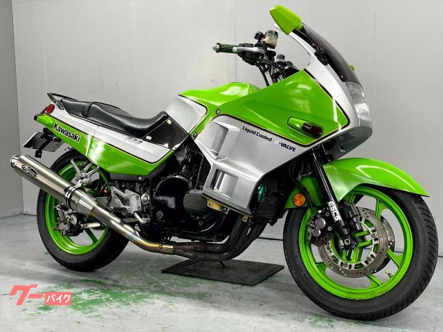 ＧＰＸ７５０Ｒ　ＺＸ７５０Ｆ　１９８６年モデル　旧車　社外マフラー　バーハンキット　フェンダーレス　車検令和９年１月まで