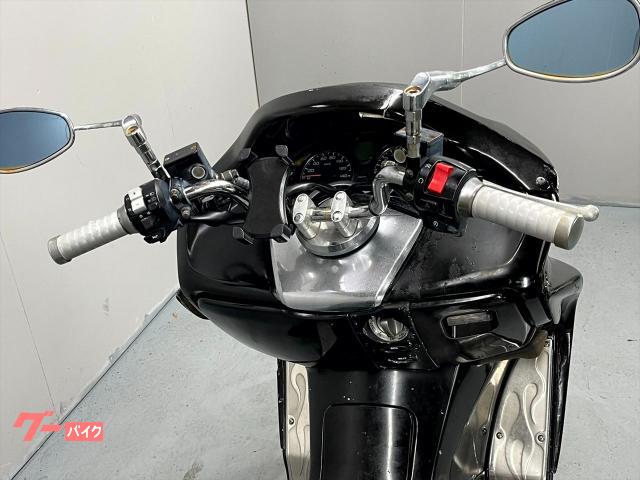 ホンダ フォルツァ・Z MF08 2004年モデル 社外マフラー ホンダ フォルツァ・Z MF08 2004年モデル 社外マフラー