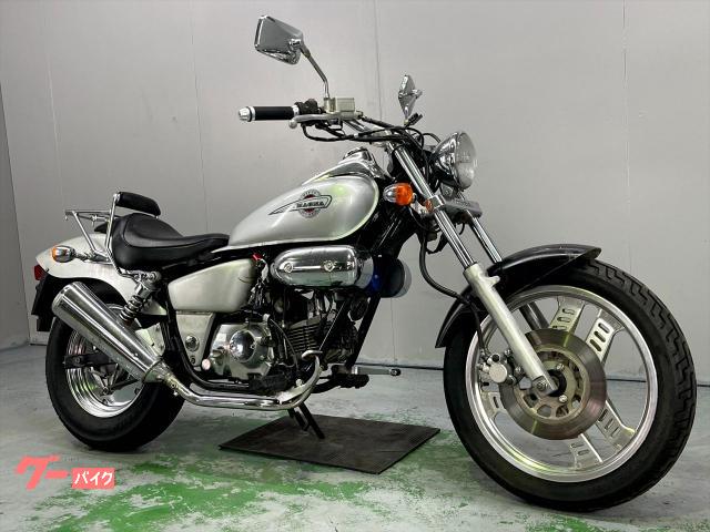 ＭＡＧＮＡ　ＦＩＦＴＹ　ＡＣ１３　１９９９年モデル　ＫＩＴＡＣＯボアアップ　社外キャブ　デジタルタコメーター　カスタム多数