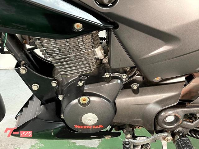 ホンダ CBF125 スタナー 2009年モデル フロントカウル付き