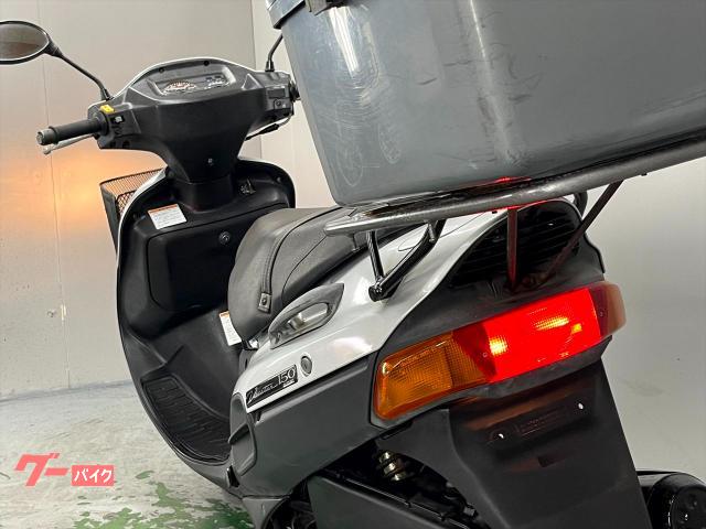 スズキ ヴェクスター150 CG42A 2001年モデル リアボックス スズキ ヴェクスター150 CG42A 2001年モデル リアボックス