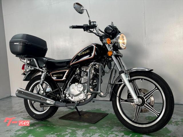 ＧＮ１２５−２Ｆ　ＬＣ６ＰＣＪ　２０１４年モデル　キックスターター付き　リアボックス付き　エンジンガード　原付二種