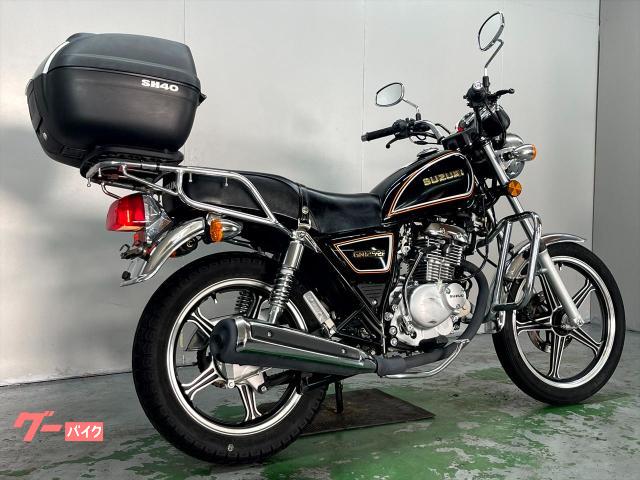 スズキ　ＧＮ１２５－２Ｆ　燃料計・エンジンガード・大型キャリア付モデル スズキ GN125－2F キャブ車 キックスターター 燃料計 ギア
